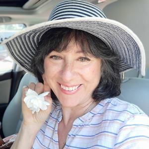 Meet your Posher, Cindy